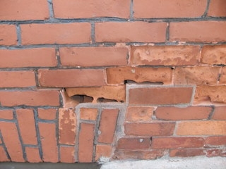 Spalling brick repair Ottawa - project 1